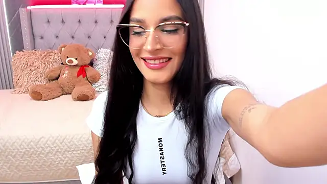 Susieeve online show from December 1, 8:44 pm