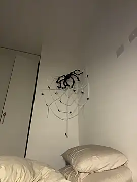 AgnesCampp online show from November 20, 12:00 am