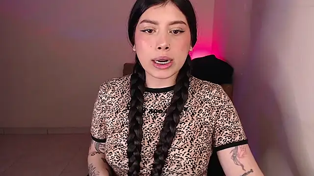 iam emy online show from February 26, 12:09 am