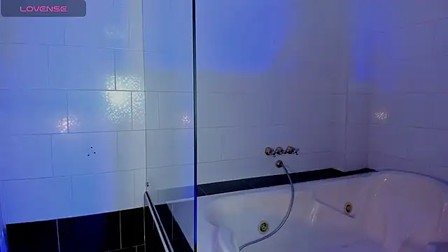 Belliinda 21 online show from December 21, 7:18 pm