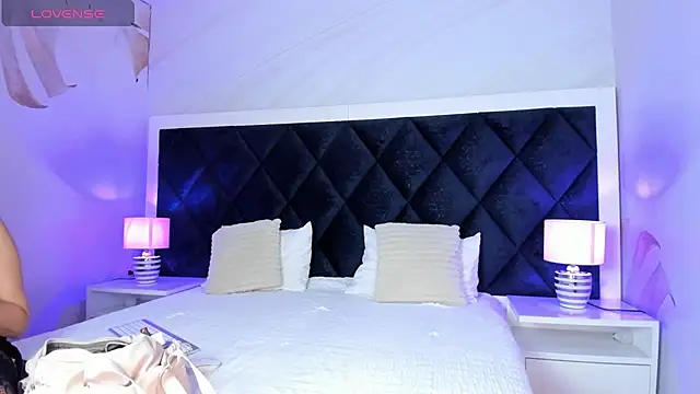 Belliinda 21 online show from April 18, 6:10 pm