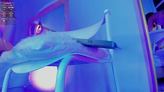 BritannyClaire online show from April 2, 6:11 am