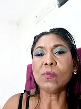 Tifanny Love33 online show from January 14, 11:32 pm