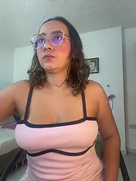 Kay LustyWife online show from November 25, 11:01 am