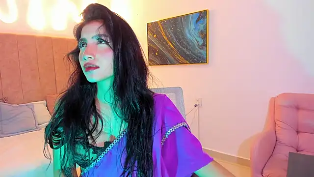 naomiii   online show from September 19, 5:50 am