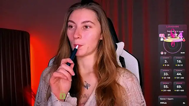 lady curls online show from February 13, 11:17 pm