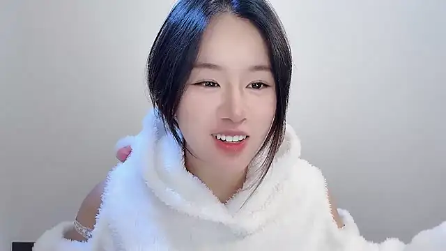 chloe-01 online show from November 23, 3:53 am