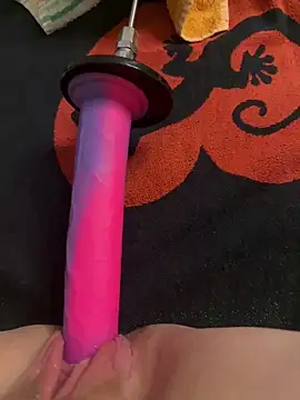 luisa1 online show from February 21, 6:19 pm