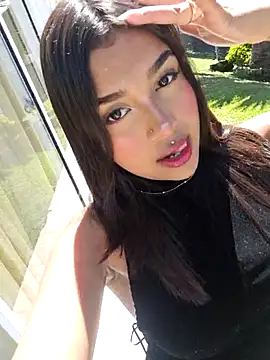 Snapshot of Mariangel_11 chatting on October 9, 2:43 pm Mariangel 11 online show from October 9, 2:43 pm