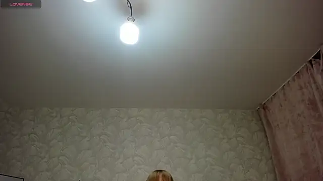 KattyPeachX online show from May 8, 1:31 am