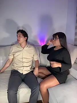 tiana nave online show from March 1, 2:22 am