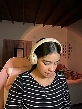 Arteatenea   online show from December 4, 4:15 am