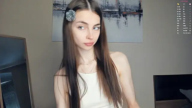 MaryJacksoon online show from April 16, 7:41 am