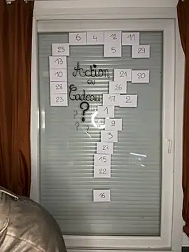 lola tentatiion online show from October 7, 8:24 pm