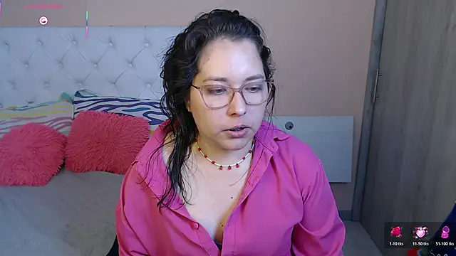 May Carlier online show from November 29, 4:16 am