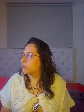 May Carlier online show from February 19, 3:17 am