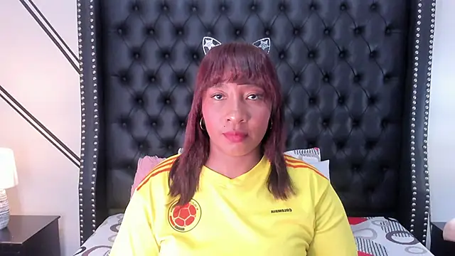 Krystal cambell1 online show from November 25, 3:52 am