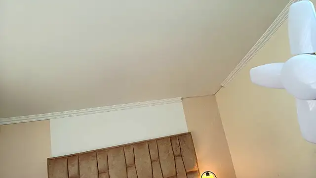 Emily Trujillo online show from October 23, 7:31 pm