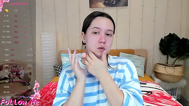 Mira Karter online show from October 23, 6:30 am