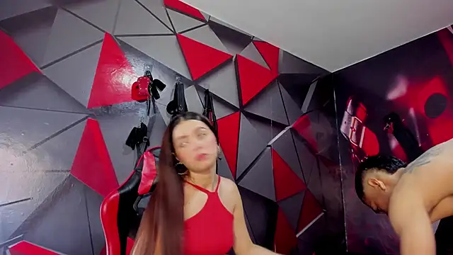 Hana and Zeta online show from September 13, 12:24 pm