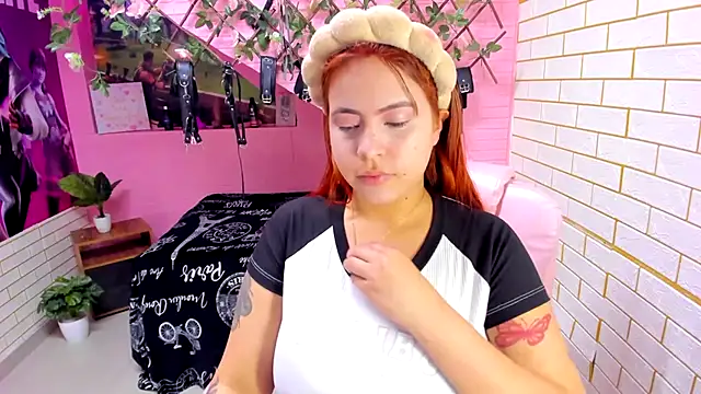 marcellaa303av online show from January 10, 3:33 am