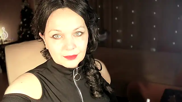 WitchBlueRose online show from January 15, 7:09 pm