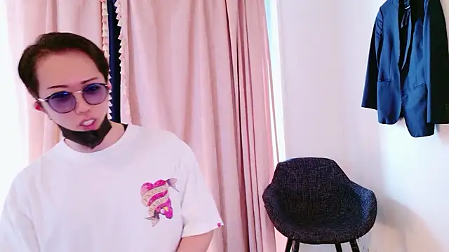 xxx men online show from April 30, 1:11 am