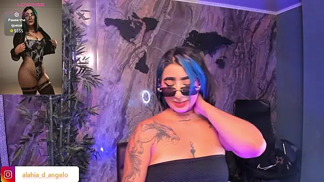 Alahia Dangelo online show from February 4, 5:38 pm