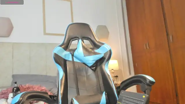  maria foxx  online show from March 19, 6:23 pm