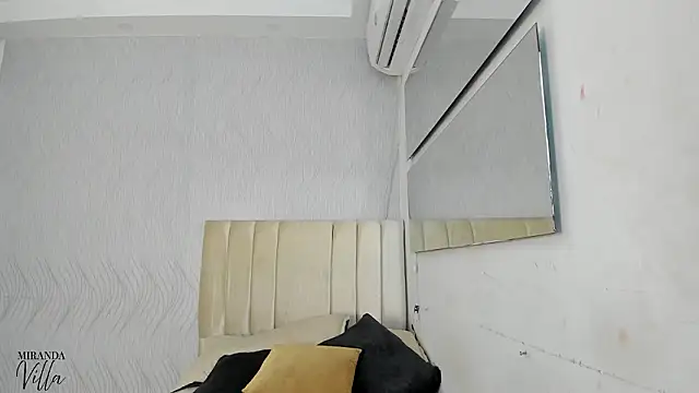 kayna gomez online show from March 25, 7:28 pm