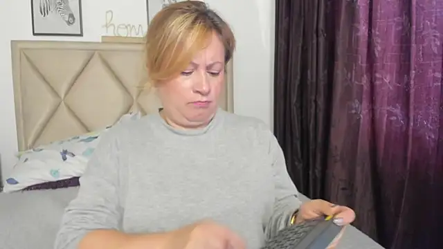MonyCassius online show from June 3, 12:39 pm