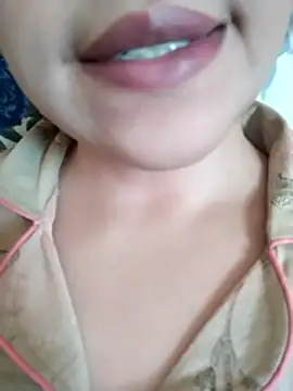 Anki-doll online show from April 15, 9:10 am