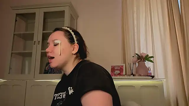 Alisia Mars online show from March 22, 8:20 am