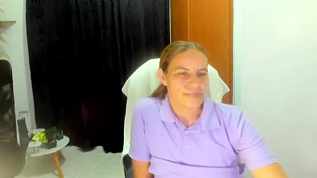 Milf karlye online show from November 22, 3:31 am