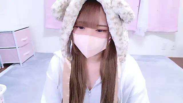 Snapshot of MAIKA_pyon chatting on October 2, 10:48 pm MAIKA pyon online show from October 2, 10:48 pm