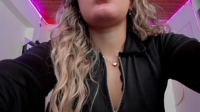 Keyth clement online show from April 11, 8:12 pm