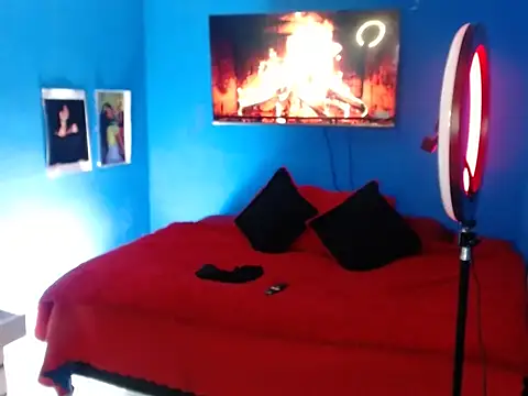 bellacrespalatina online show from November 7, 9:59 am