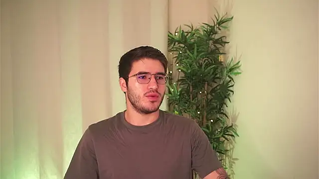 Tony Wylie online show from March 17, 7:23 am