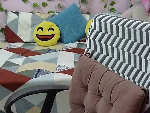 Snapshot of Bold_Pooja chatting on September 24, 5:17 am Bold Pooja online show from September 24, 5:17 am