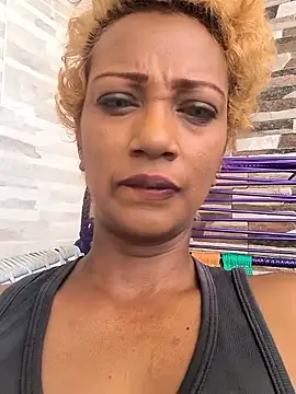 Snapshot of Amaliu_ chatting on September 28, 4:12 pm Amaliu online show from September 28, 4:12 pm