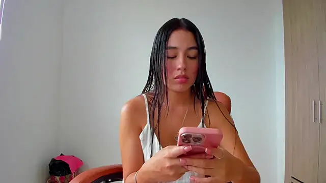 AriaMontgomery online show from November 14, 9:26 pm