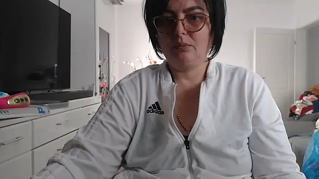 Amandamuller1982 online show from November 21, 8:49 am