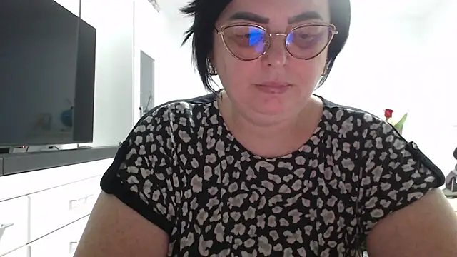 Amandamuller1982 online show from February 28, 11:48 pm