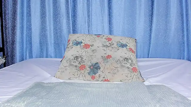 andradaph15 online show from November 30, 3:16 pm