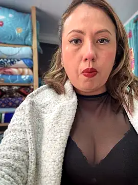 VIOLETA-25  online show from October 20, 3:04 pm