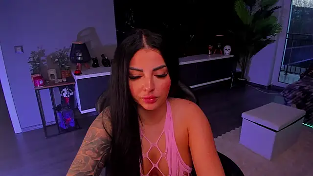 anemarieejolie online show from April 7, 4:42 pm