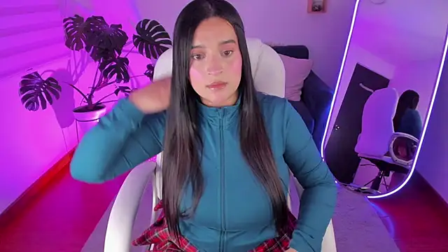 Pamela cheverry online show from January 12, 4:07 am