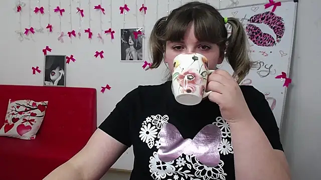 StaceyLex online show from March 24, 6:52 am