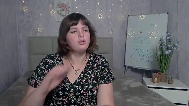 StaceyLex online show from November 6, 7:14 am