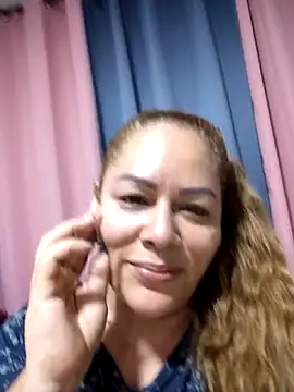 SluttyMilf79 online show from April 19, 10:56 pm